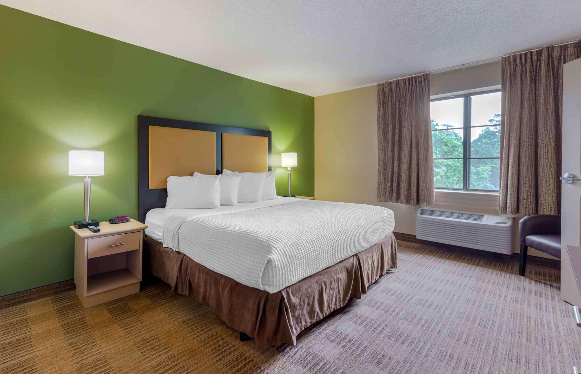 Extended America Select Tampa Airport Memorial Hwy Hotel West Chase