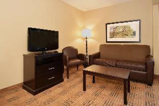 Hotel Extended America Select Tampa Airport Memorial Hwy 2*